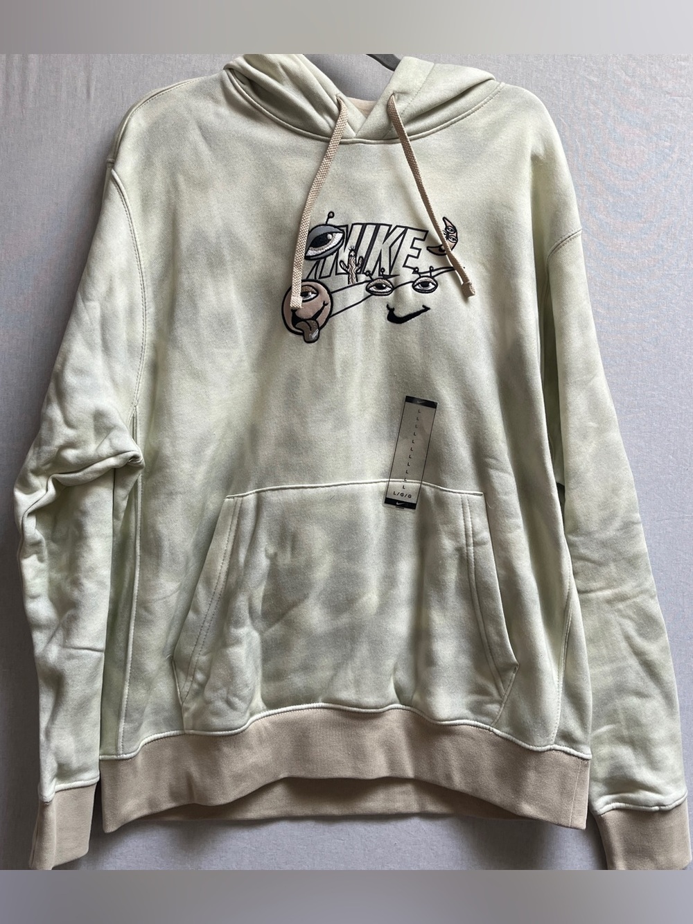 NWT Nike Sportswear Fantasy Creature Space Alien Pullover Hoodie L
